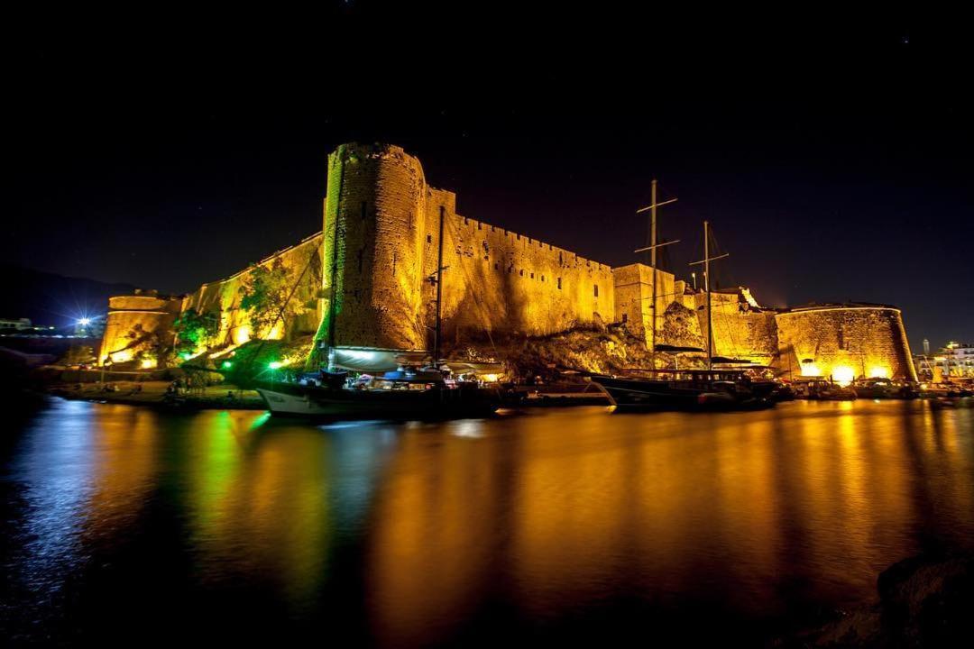 Oscar Beachfront Resort & Spa & Casino Girne Buitenkant foto
