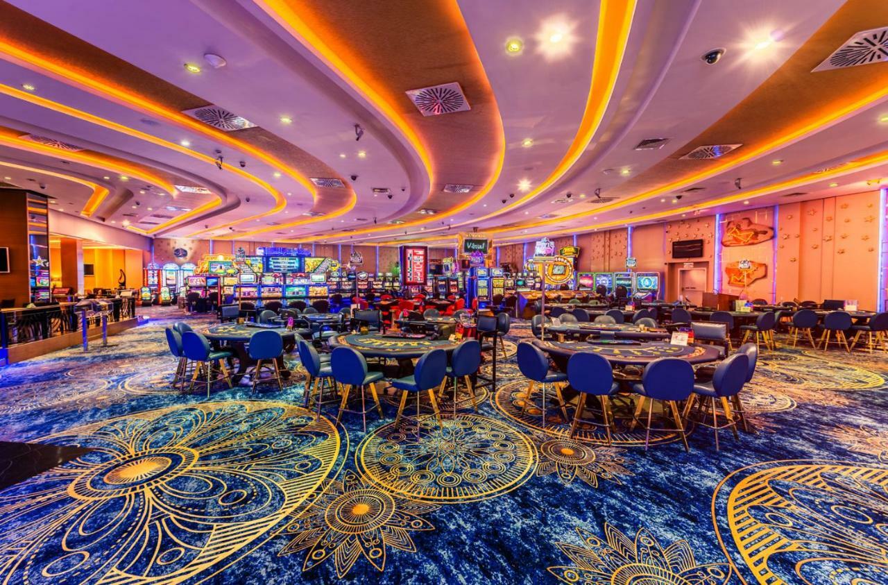 Oscar Beachfront Resort & Spa & Casino Girne Buitenkant foto