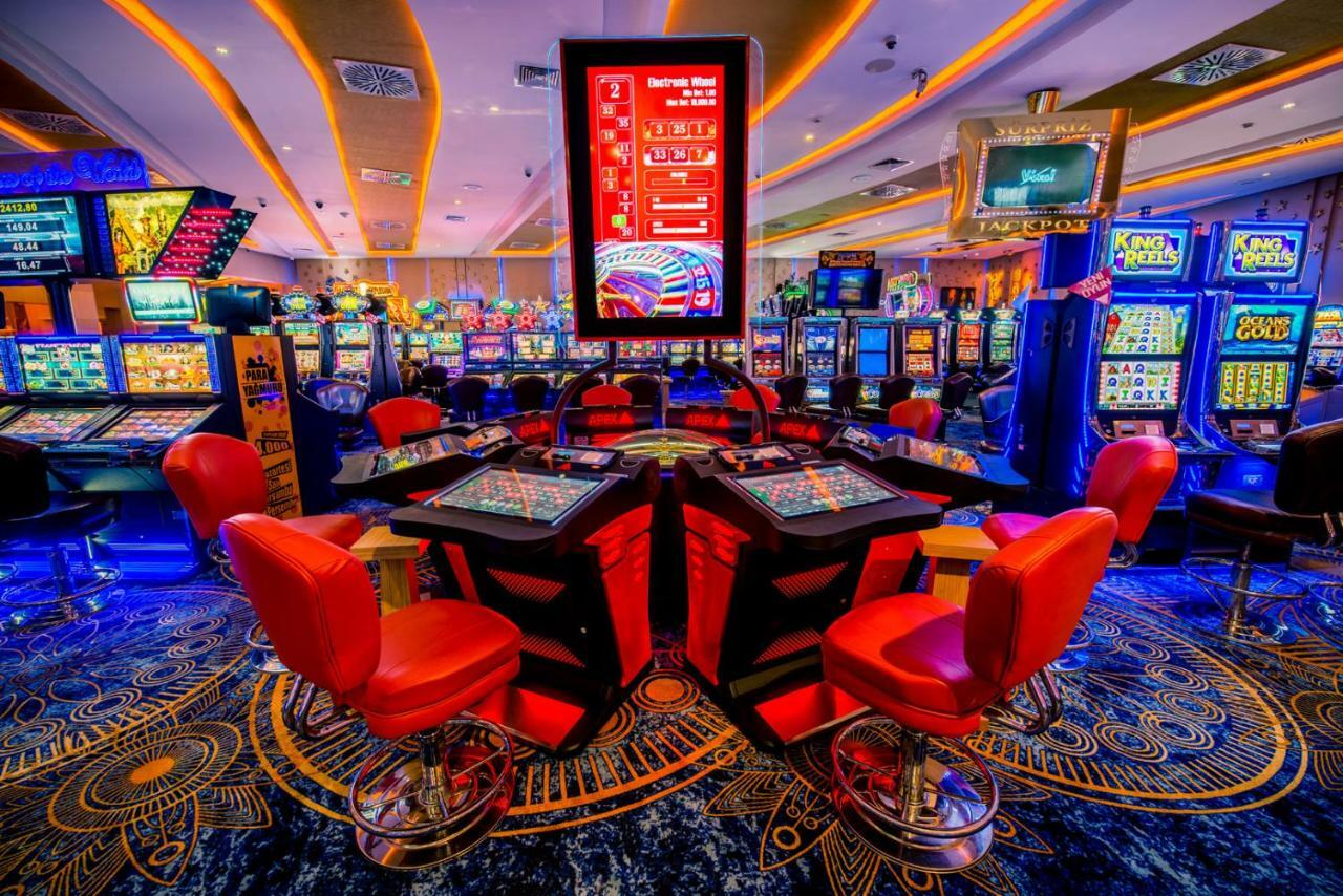 Oscar Beachfront Resort & Spa & Casino Girne Buitenkant foto