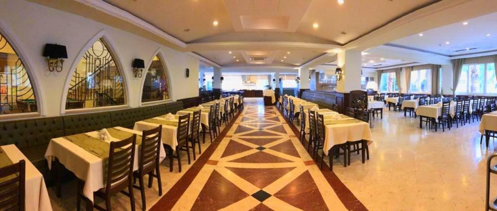 Oscar Beachfront Resort & Spa & Casino Girne Buitenkant foto